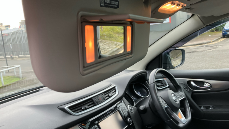 Nissan Qashqai 1.5 dCi N-Connecta 5dr Diesel Hatchback